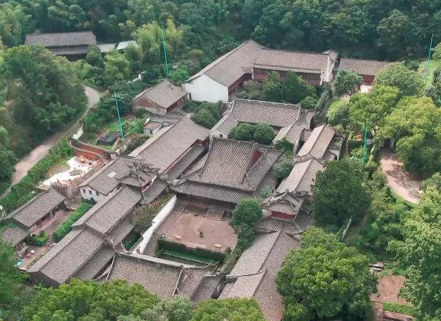 宁波保国寺一日游门票价格，旅游攻略，交通路线