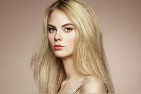 记住啦！叫我 “小姐姐” 可以，叫我 “little sister” 就不行啦！图片