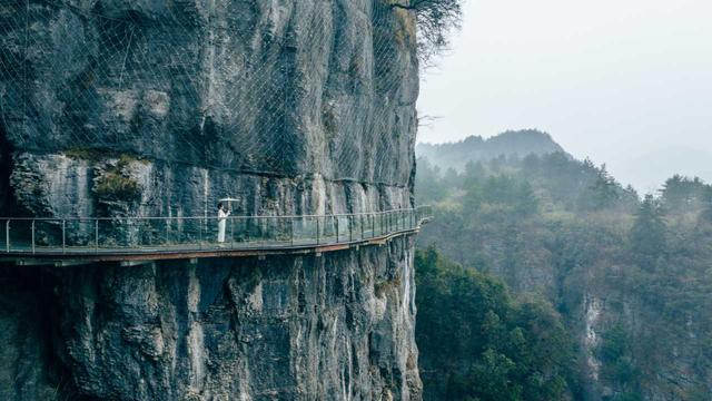 想玩点不一样，这个冬天，让我们去湘西过大年！