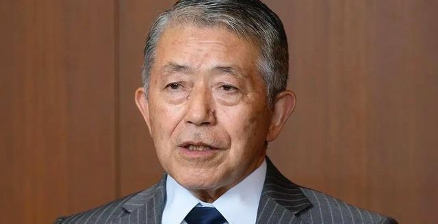 一个月已过，高市措辞变了，中方开始点名，日重量级人物遭制裁