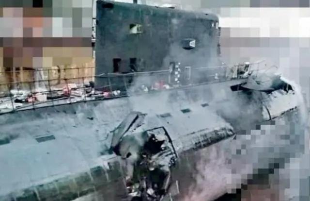 5亿美元打水漂？俄黑海舰队传来噩耗，崭新潜艇惨遭乌克兰炸烂