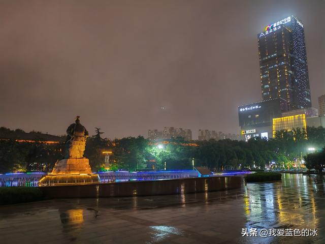 在邯郸住三天，每天餐后在邯郸这家花园式酒店院子里散散步真惬意