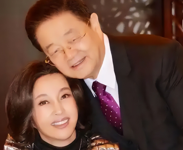 钱再多有什么用？75岁的“风流妖精	”刘晓庆，已经走上另一条道路