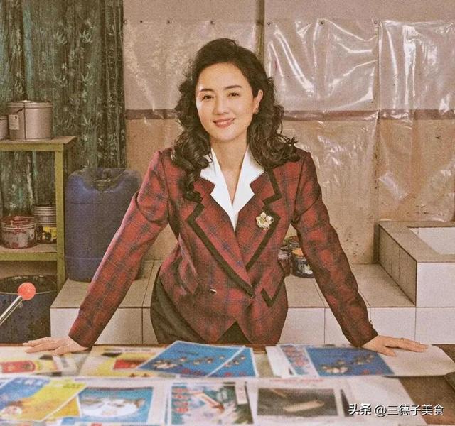 离春节不到2月，52岁辛柏青高调传出喜讯，朱媛媛终于可以放心了