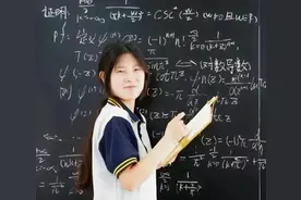 她家的鸡没有变凤凰，而你的吃相太难看！图片