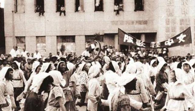 15岁入党，18岁和主席结婚，如今仍健在	，却几乎不露面