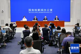 40年来，教师地位待遇显著提高！国新办发布会全实录→图片