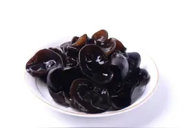 木耳不能常吃？提醒：以下2种人尽量少吃，木耳也有禁忌！图片