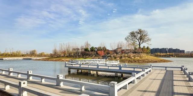 海淀“阿那亚”藏不住了！“白沙滩”成新晋热门打卡地