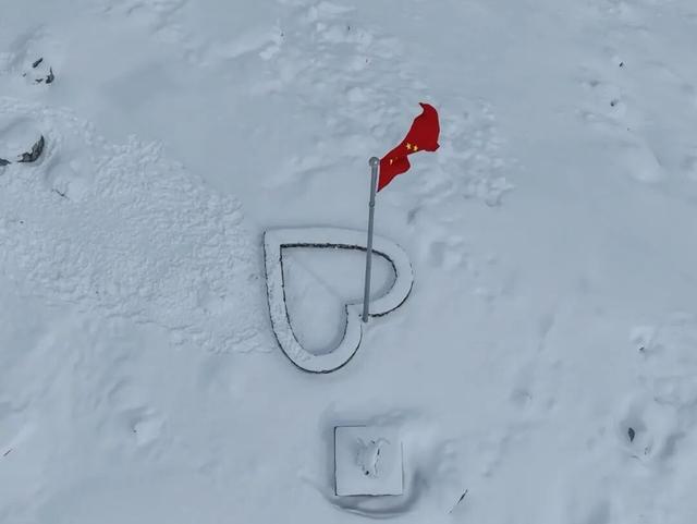 别再等！达古秋冬双景已上线，从彩林穿越到雪域