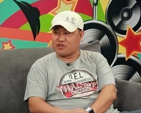 演员徐露：嫌丈夫丑不生孩子，丈夫给她245万，生下女儿后怎样了