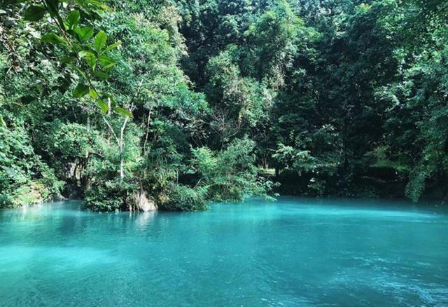 马克思山、列宁溪、胡志明住的山洞——越南革命根据地北坡村