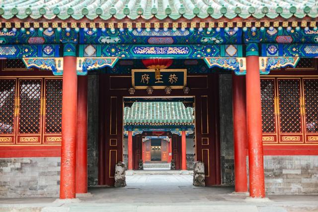 60岁之后一定要去一次！北京对老人免票的20+景点，不花钱还好玩