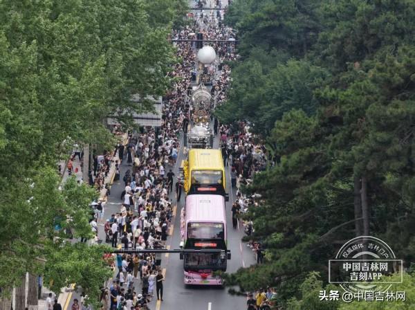 新发路观察+丨从新民大街到人民广场，开放的长春就是不一样！
