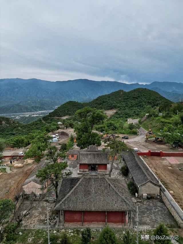 京西深藏千年古寺，灵岳寺藏满宋元密码，庑殿顶形制太罕见
