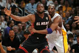 NBA很多球星都有一阵或一防，同时双一阵次数最多的是谁？图片