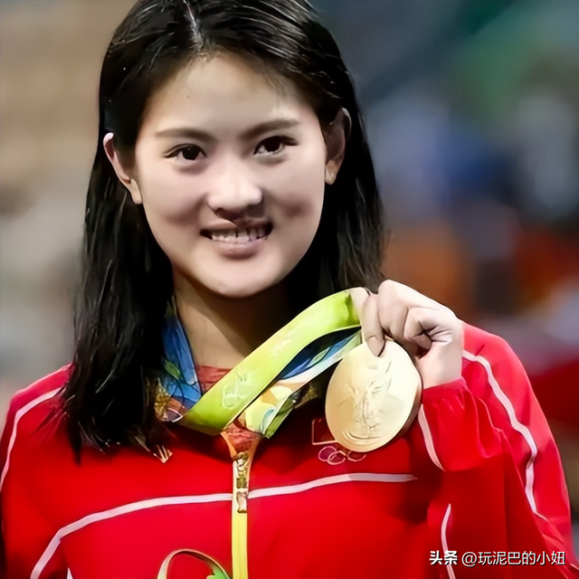 关系藏不住了！奥运冠军陈若琳放着霍启山不选 	，原来她喜欢这样的