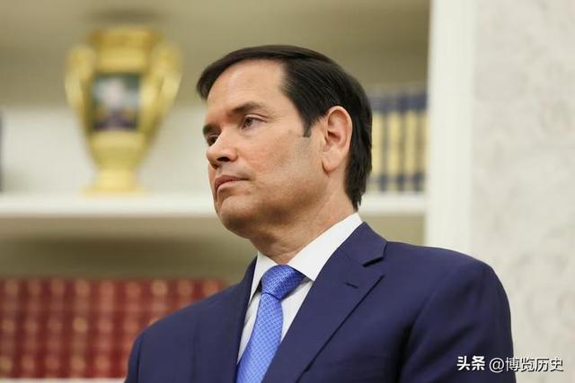 特朗普一刻不想等了！一架专机飞抵北京	，这次派的高官，很有讲究