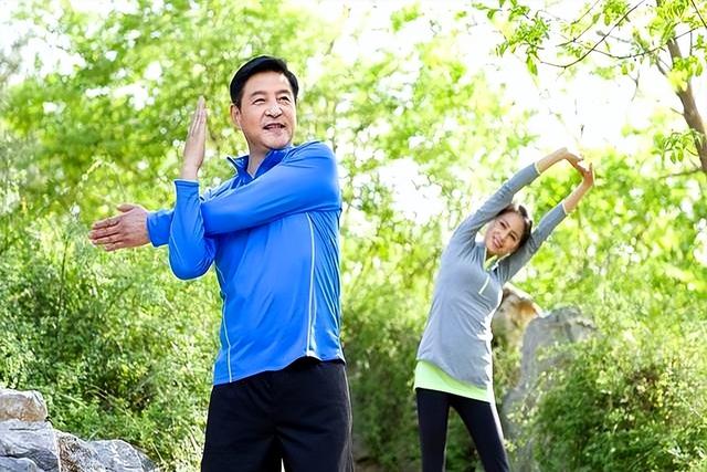 50岁后跑步，还想跑得久、跑得远？秘诀恰恰在于“学会慢下来”！