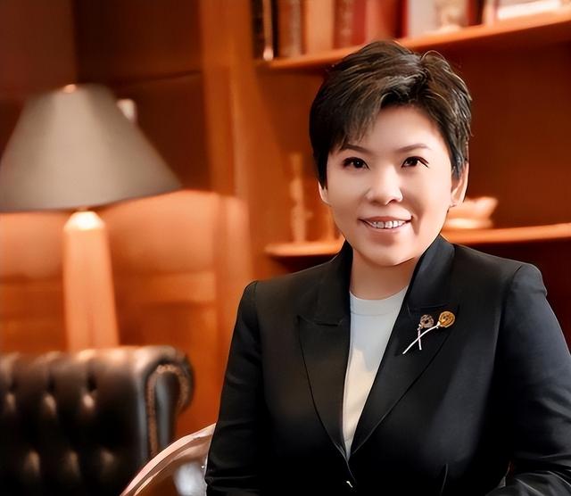 涉贪腐被带走、败光20亿、移民改国籍：邓亚萍身上的谣言太离谱