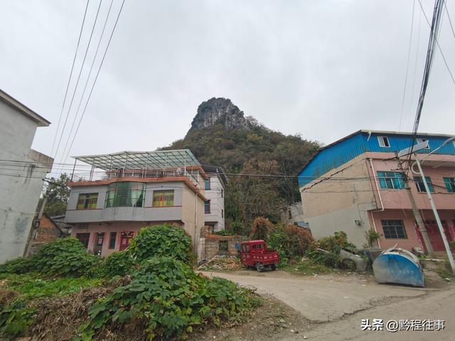 寻找一个最为艰难的躲匪洞，我难到达，土匪也难以到达