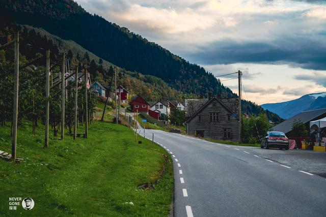 挪威秋韵，峡湾森境