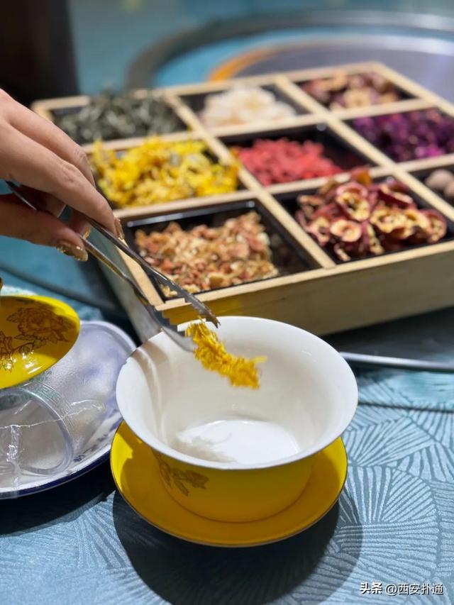 10万+人都馋的宝藏美食县城！西安出发一天往返！
