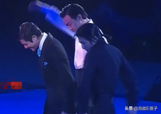 谢霆锋公开征集素材做纪录片？网友：把他跳舞的视频发给他看！