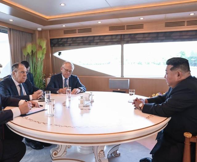 中国果然没看错朝鲜，48小时内金正恩妹妹2次通告全球，美韩再败