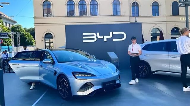 日媒：给中国50年也造不出日本发动机！马斯克：中国车企值得尊重