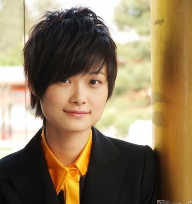 嫁法国老头真相大白5个月后，41岁李宇春近况曝出，一点也不意外