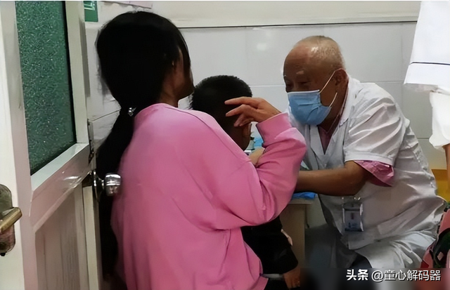 有“孕吐”和“没孕吐”生出来的孩子有啥不同？过来人：差距太大
