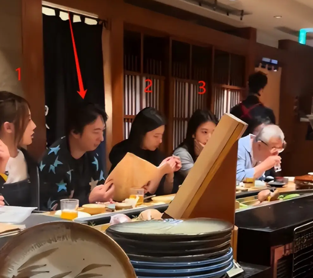 陪睡陪玩只是冰山一角！万达蒸发800亿后，王思聪再次传出大丑闻