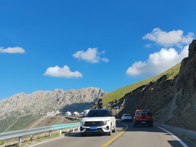 北疆行⑪——奇险的伊昭公路