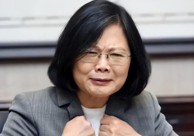 岛内最新民调出炉，国民党主席之争，郑丽文排第一，但暴露真面目