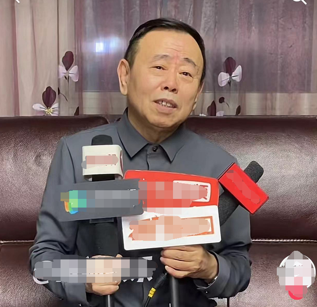 全家移民真相大白2年，享正师级待遇的潘长江，已走上另一条大道