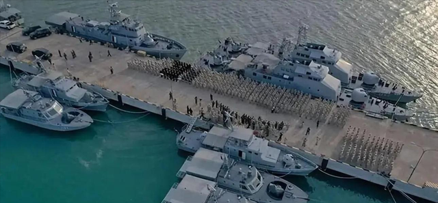 嘴上喊着中立，家里却迎来了美国军舰！中国心血竟成成美军跳板？