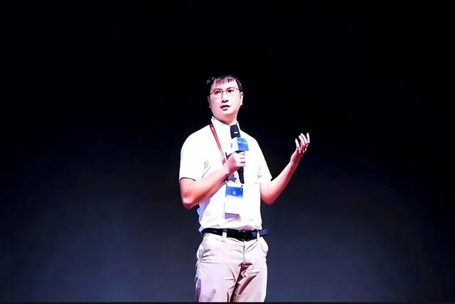 西方卡脖子失效，中国北大算力技术实现反超，普通人生活迎来改变