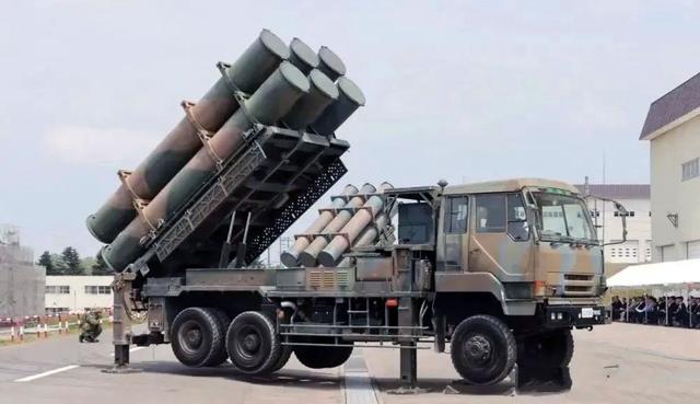 中国对日本打响战略围剿	，2026年第一份禁令，送到了高市早苗手中