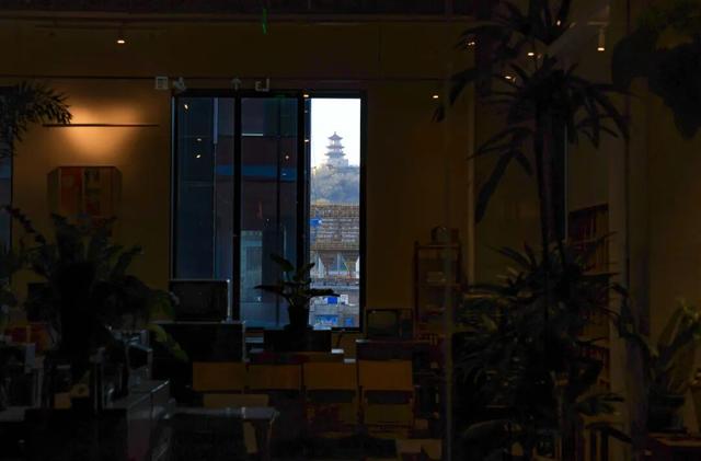 新潮的商场很多，但石景山这个您可能真没来过——