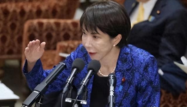 中方行动再升级，对琉球措辞变了？高市请求对话，中方送上7个字