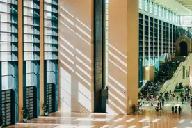 今天，我们为什么爱逛博物馆？图片