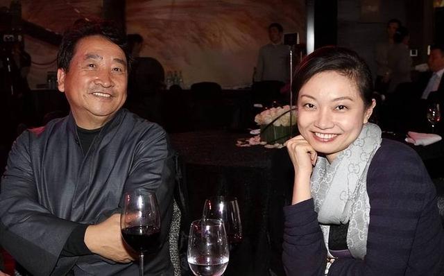 姜昆美国过圣诞仅1天，恶心一幕上演，郭德纲的话含金量还在上升