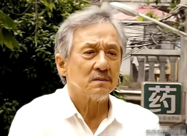 71岁成龙去世?"病床照"曝光不到12小时的他,一个信号证明身体状况