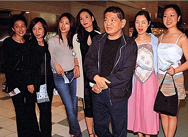 他100多位情妇，曾9女同床，包养费达上亿元，但下场无比凄凉
