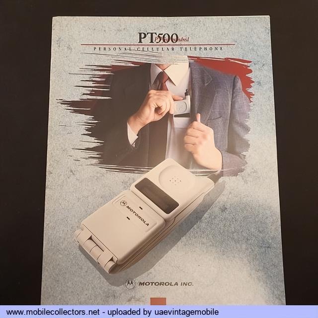 通信历史连载788-世界第一部下翻盖手机-摩托罗拉MicroTAC-1989年