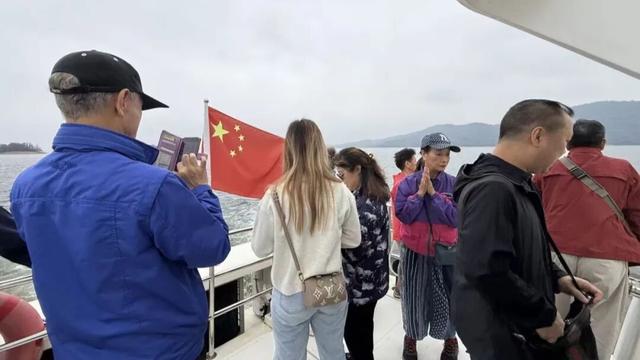 首批香港旅行团畅游洈水，洈水文旅接待实现新突破