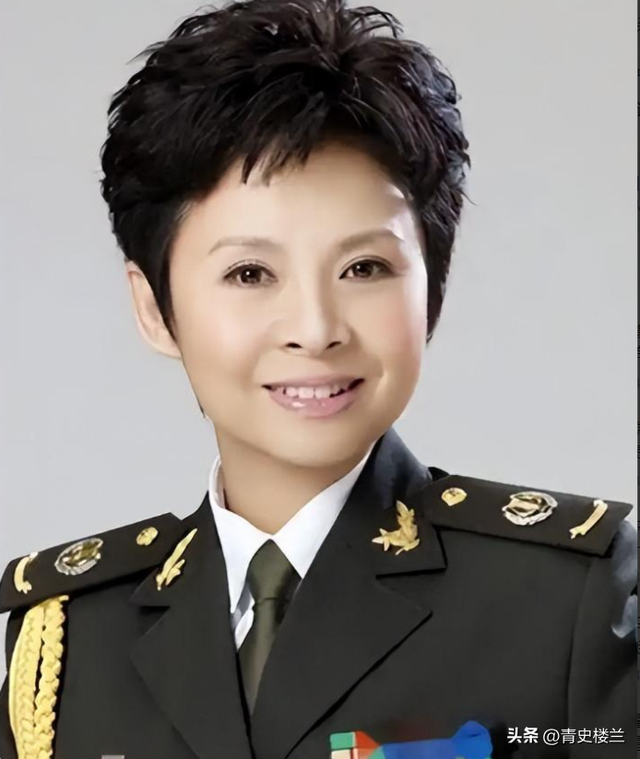 63岁董文华不再沉默，揭露当年被“封杀”原因，原来我们错怪她了