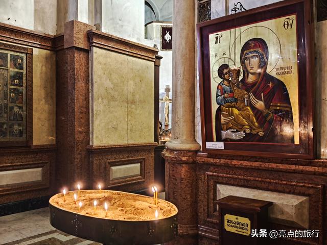 跟着丝绸之路去旅行高加索三国——格鲁吉亚第比利斯圣三一大教堂
