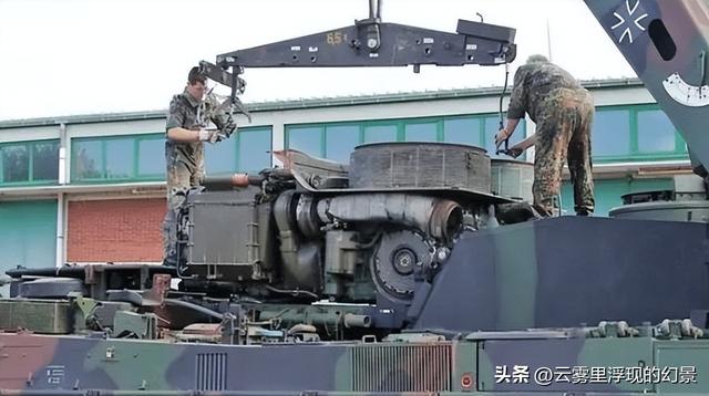 定下了！沉睡四年的泰国潜艇，被中国国产“心脏”重新点火